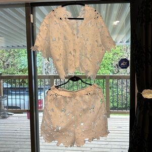 White flower holey beach cover up shirt set